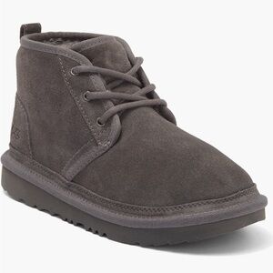 Ugg Neumel II Kids Boot - size 4 grey